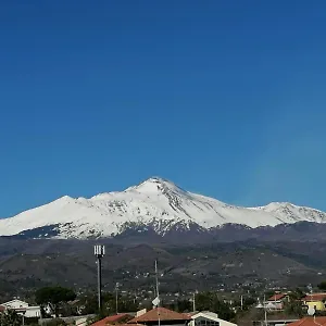 Il Sole Dell'etna Appartamento